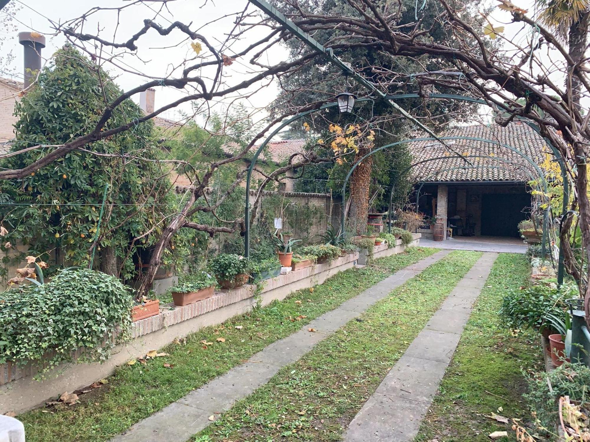 Bed and Breakfast Casa Di Terry Rávena Exterior foto